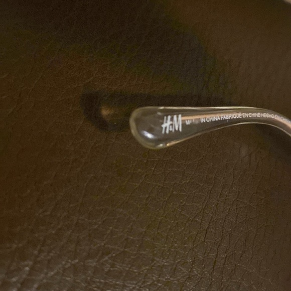 NWT H&M Aviator Sunglasses Tinted Mirrored Reflective Bronze Gold Mirror - Picture 4 of 6